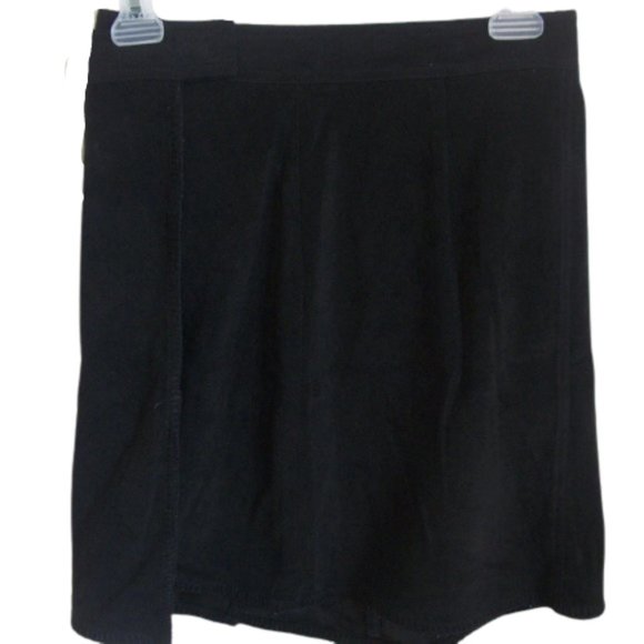 ---   Black Microfiber Wrap Skirt Size 5 - Picture 1 of 2